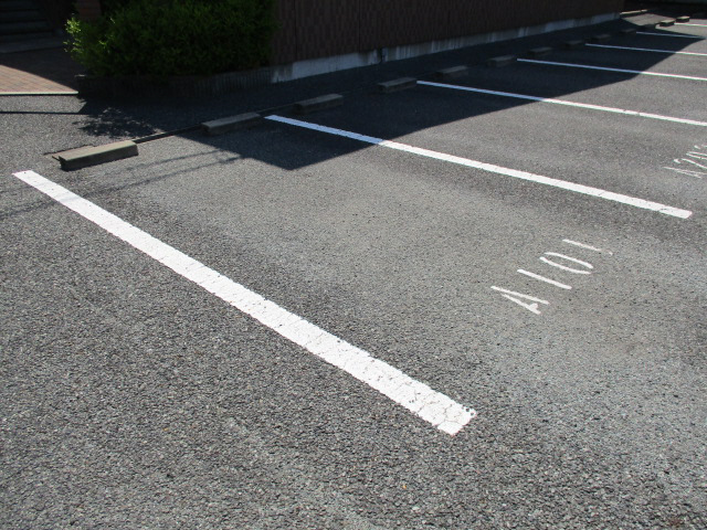 駐車場 写真13