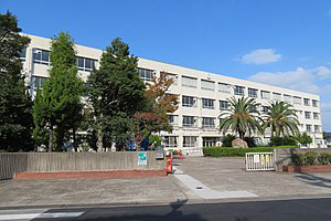 播磨西小学校まで768m (徒歩10分) 写真21