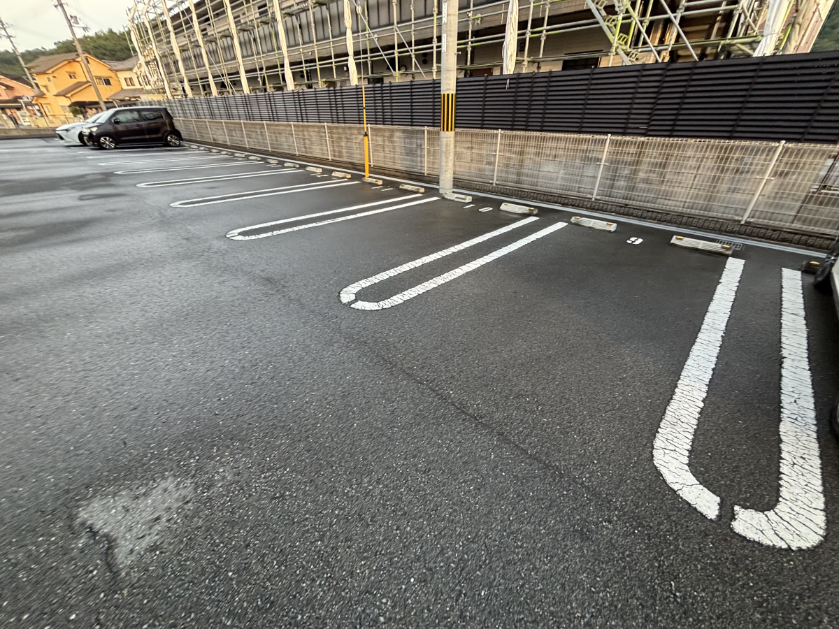 駐車場 写真15