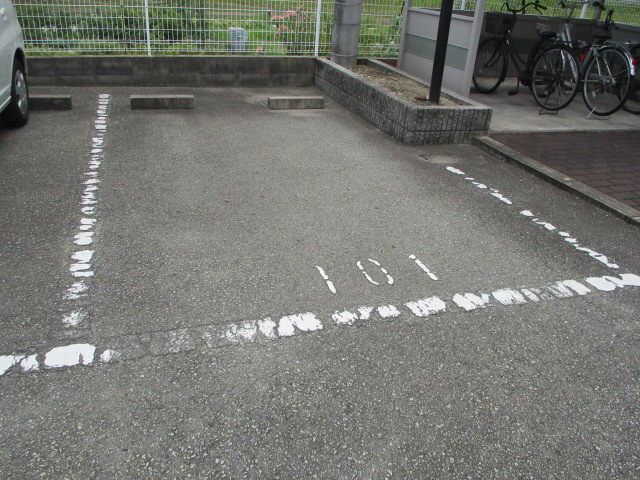 駐車場 写真12