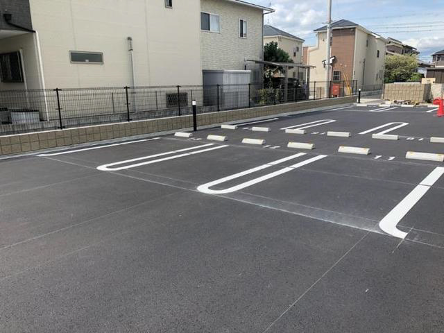 駐車場 写真12