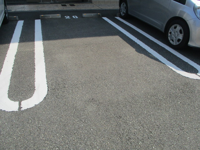 駐車場 写真12