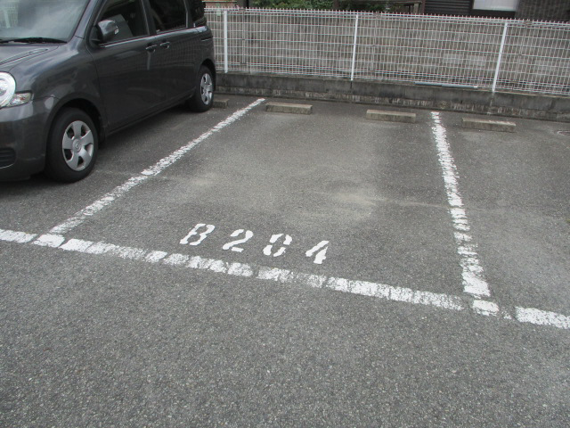 駐車場 写真12