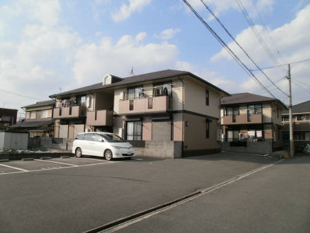 ガーデンハイツ B棟