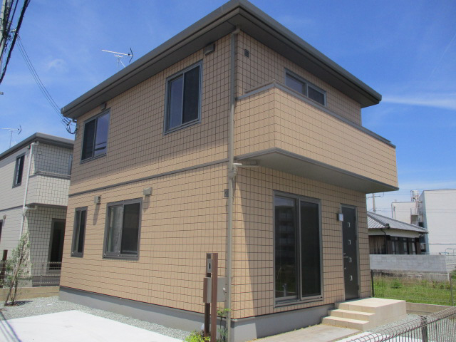 物件番号:1124375271 山陽八家駅徒歩圏内、駐車場2台込の賃料、セキスイハイム施工です。