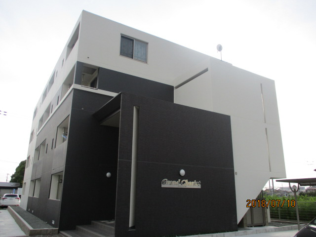 グランシャリオ