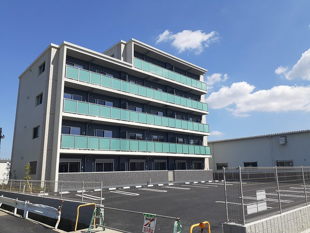 プレミア