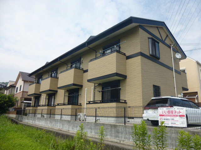 アヴェニュー谷川