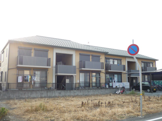 フォーレス余部