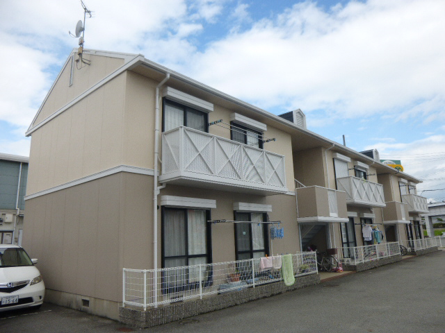 物件番号:1054364490 保証人不要システム利用可です！カウンターキッチン広々リビングです♪