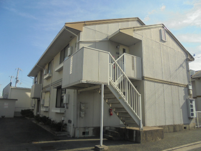 メゾン・堀川 B棟