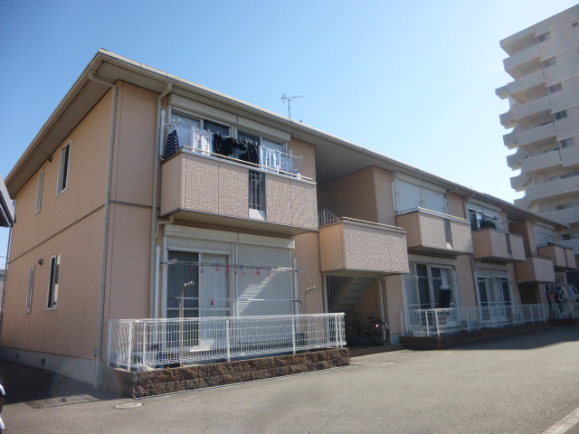 シャーメゾンかみやＣ