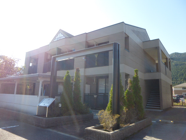 メゾン・アムール銀谷