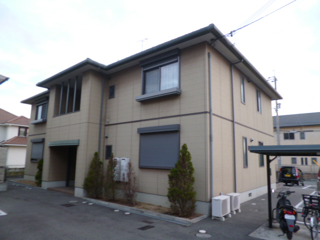 物件番号:1124383808 駐車場1台込み 英賀保駅徒歩圏内 閑静な住宅街 マックスバリュも徒歩圏内です