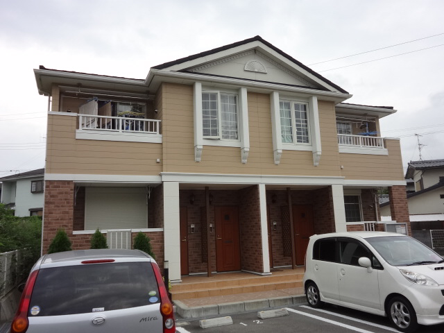 物件番号:1124317661 敷金0円 築浅お手軽家賃の1LDKハイツ♪追い焚き機能付きです☆